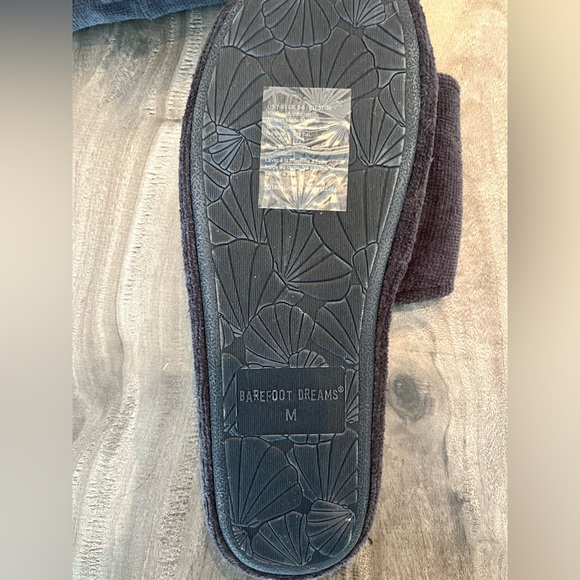 Barefoot Dreams CozyTerry Spa Slippers - Picture 3 of 3